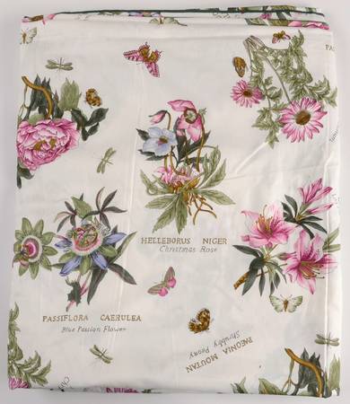 Botanic Garden 118" X 142" Rectangular Tablecloth