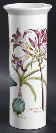 Botanic Garden 9" Serif Vase