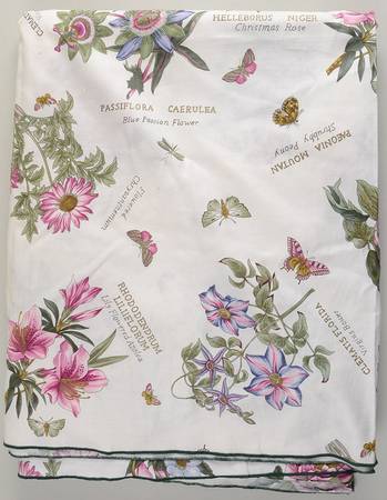 Botanic Garden 57" X 142" Rectangular Tablecloth