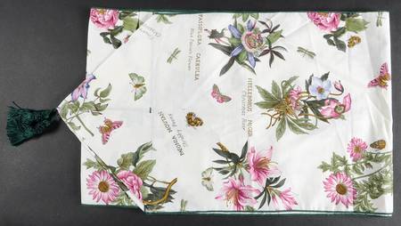Botanic Garden 13" X 90" Cloth Table Runner