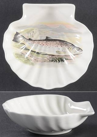 Compleat Angler Fern Shell Shaped Dish