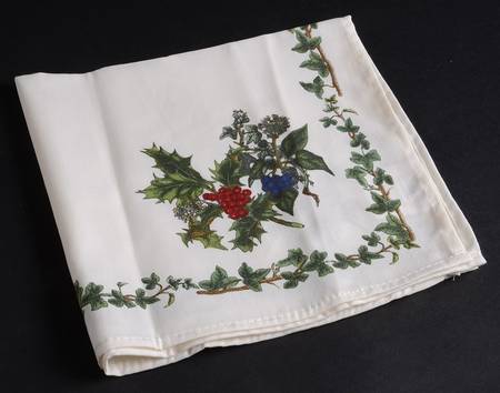The Holly and The Ivy Cloth Napkin