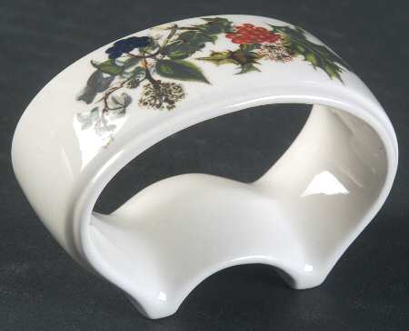 The Holly and The Ivy Napkin Ring