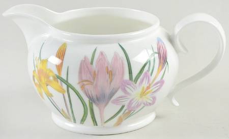 Ladies Flower Garden 16 Oz Jug