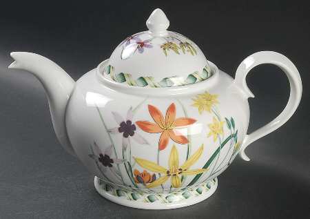Ladies Flower Garden Teapot & Lid by Portmeirion