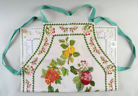 Pomona 21" X 31" Matt PVC Apron