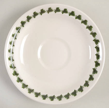 Pomona Saucer w/Laurel for Romantic Footed Cup