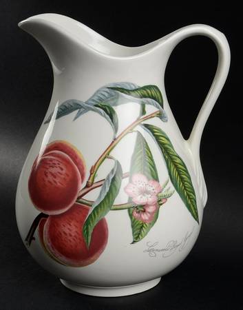 Pomona 112 Oz Pitcher