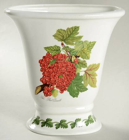 Pomona 7" Oval Versailles Vase by Portmeirion
