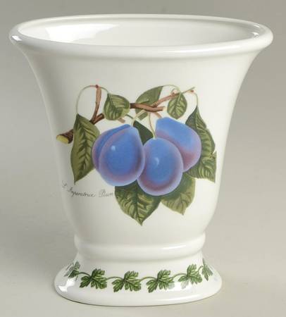 Pomona 7" Oval Versailles Vase by Portmeirion