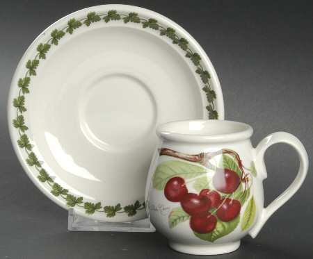 Pomona Romantic Mocha Cup & Saucer Set w/Laurel