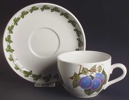 Pomona Jumbo Cup & Saucer Set