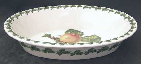 Pomona 13" Oval Pie Baker