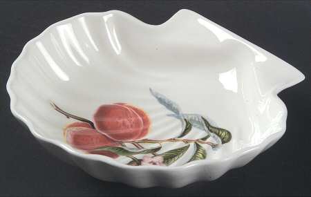 Pomona Shell Shaped Dish by Portmeirion