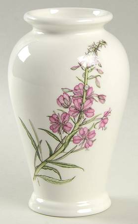 The Queen's Hidden Garden 5" Canton Vase by Portmeirion