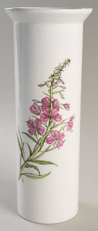 The Queen's Hidden Garden 11" Serif Vase
