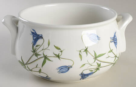 The Queen's Hidden Garden 2 Qt Round Covered Casserole No Lid