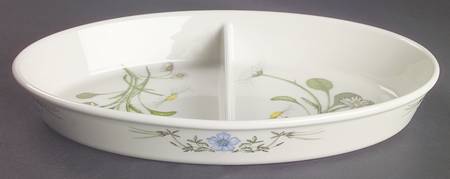 The Queen's Hidden Garden 11" Oval Divided Vegetable Bowl