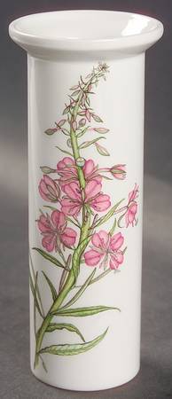 The Queen's Hidden Garden 5" Serif Vase