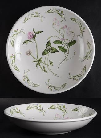 The Queen's Hidden Garden 10" Pasta Serving Bowl