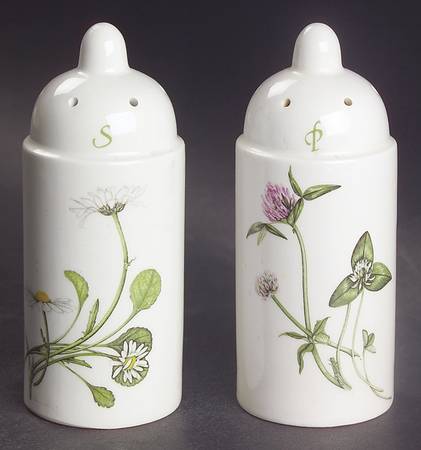 The Queen's Hidden Garden Salt & Pepper Set