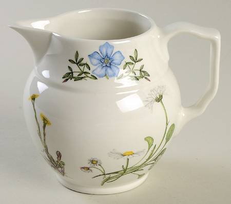 The Queen's Hidden Garden 8 Oz Staffordshire Jug