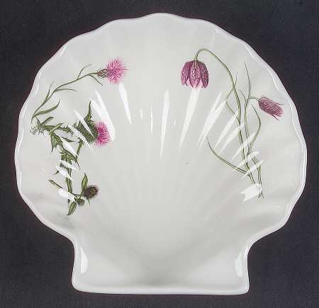 The Queen's Hidden Garden Shell Shaped Dish