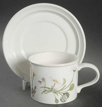 The Queen's Hidden Garden Breakfast Cup & Saucer Set