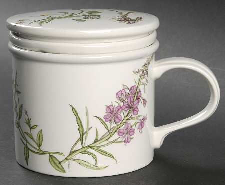The Queen's Hidden Garden Mug with Lid & Infuser