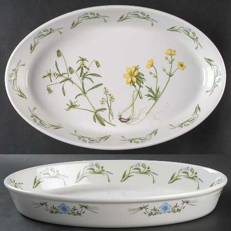 The Queen's Hidden Garden 14" Oval Baker