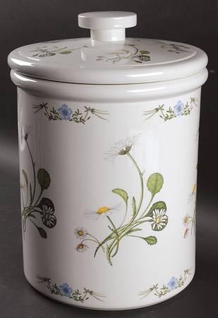 The Queen's Hidden Garden Bread Crock with Lid