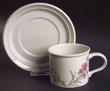 The Queen's Hidden Garden Breakfast Cup & Saucer Set