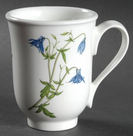 The Queen's Hidden Garden Beaker (English Mug)