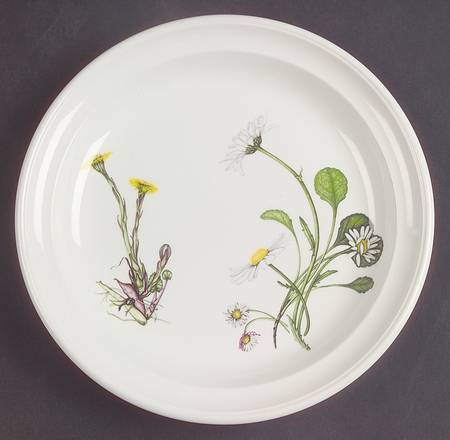 The Queen's Hidden Garden Bread & Butter Plate