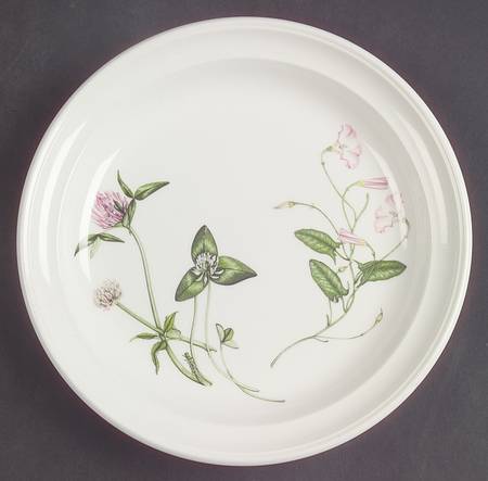The Queen's Hidden Garden Bread & Butter Plate
