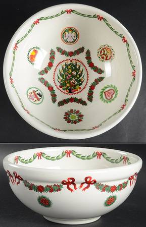 Spirit of Christmas 9" Salad Serving Bowl