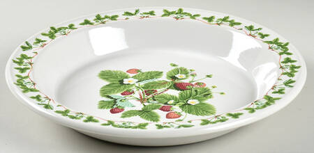 Summer Strawberries Pie Serving Plate