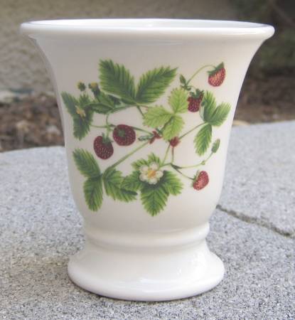 Summer Strawberries 3" Cachepot/Vase