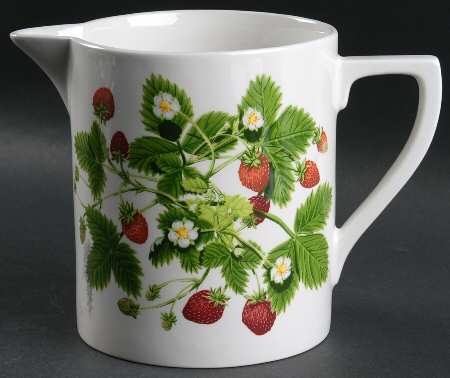 Summer Strawberries 40 Oz Pitcher