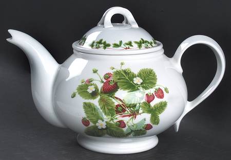 Summer Strawberries Teapot & Lid