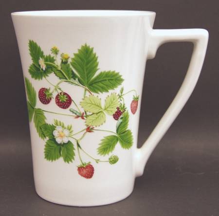 Summer Strawberries Mandarin Mug