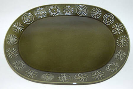 Totem Olive Green 13" Oval Serving Platter