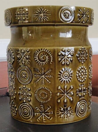 Totem Olive Green Small Canister & Lid