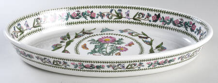 Variations 14" Oval Baker