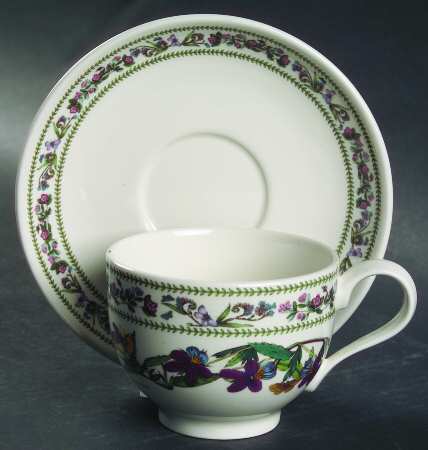 Variations Traditional Footed Cup & Saucer Set
