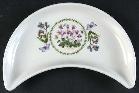 Variations Crescent Salad Plate