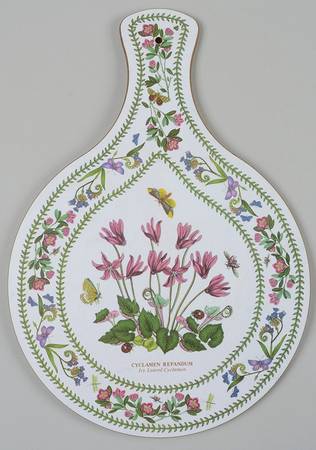 Variations Round Handled Melamine/Wood Cutting Board