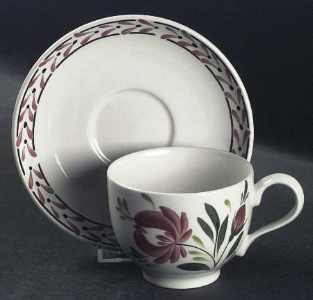 Welsh Dresser Traditional Footed Cup & Saucer Set