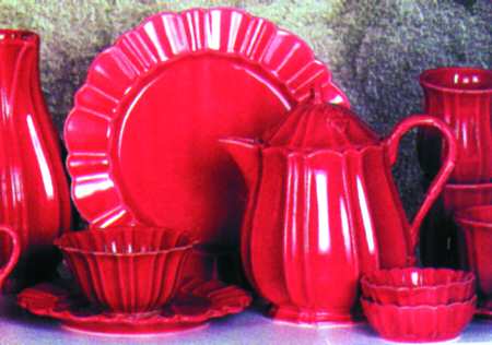 Alberi Cranberry Teapot & Lid