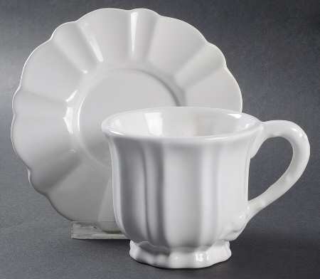 Alberi White Footed Cup & Saucer Set